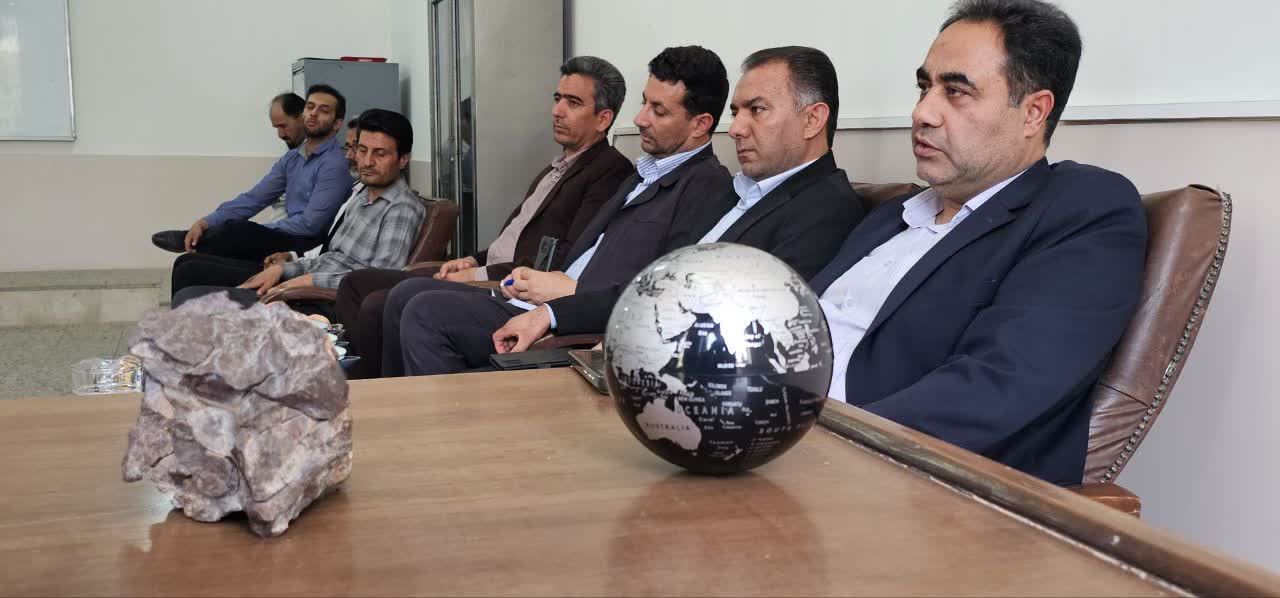 افتتاح رسمی دبیرخانه ملی شهابسنگ ایران برای اولین بار در زرند افتتاح رسمی دبیرخانه ملی شهابسنگ ایران برای اولین بار در زرند